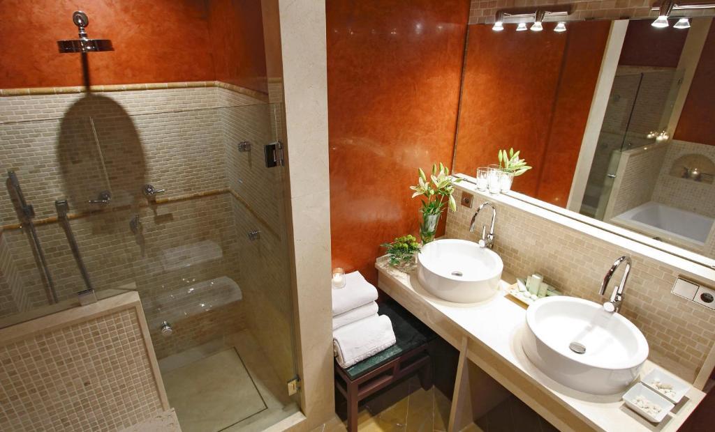 Suite Alcazar Siviglia Esterno foto
